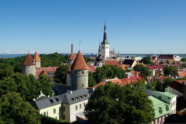 garattini viaggi viaggio di gruppo viaggio organizzato agenzia viaggio repubbliche baltiche malmo svezia scaled - Garattini Viaggi