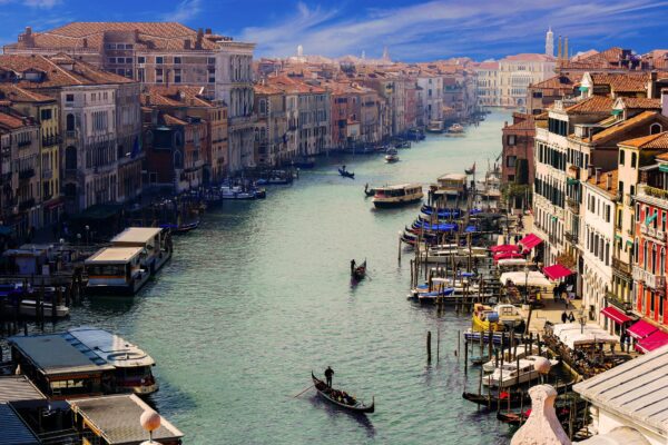 garattini viaggi gita venezia regata delle befane epifania - Garattini Viaggi