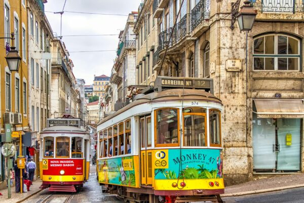 lisbona tour portogallo agenzia viagggi viaggi di gruppo scaled - Garattini Viaggi