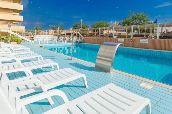 garattini viaggi hotel arizona riccione riviera romagnola scaled - Garattini Viaggi