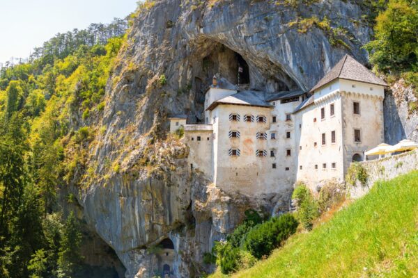 agenzia viaggi viaggio organizzato viaggio di gruppo san valentino hotel rimski dvor scaled - Garattini Viaggi