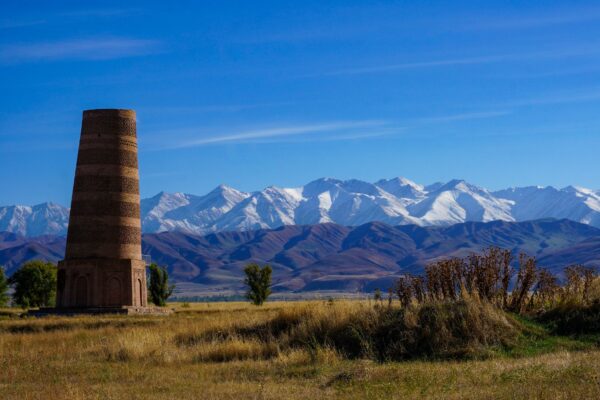 burana tower - Garattini Viaggi